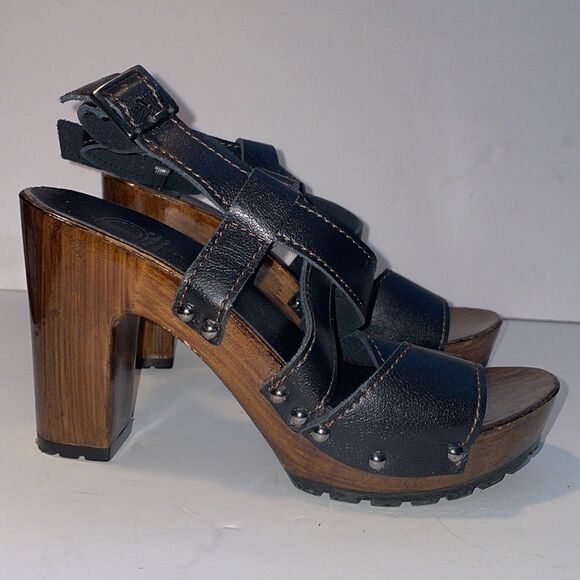 New Direction Block Heels - Picture 1 of 8